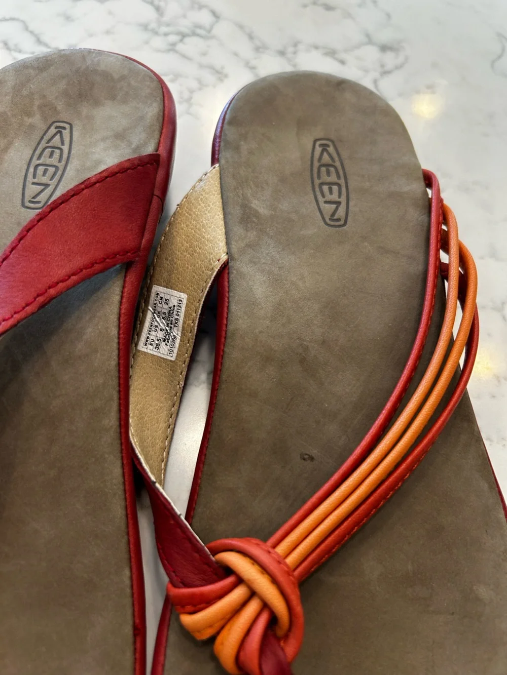 Keen Red Orange Strappy Thong Flip‎ Flop Sandals Shoes Size 8